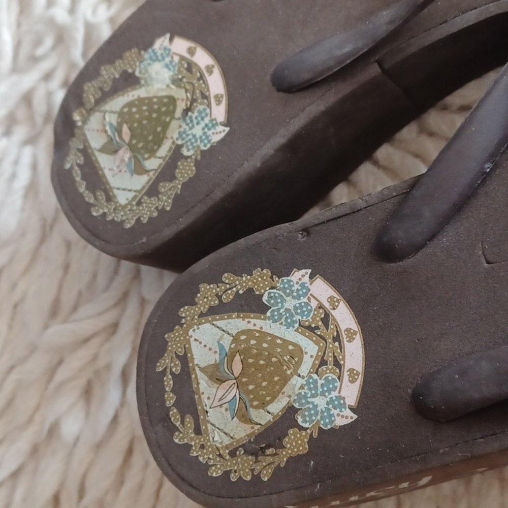 Vintage Y2K Juicy Couture Sandals - Picture 3 of 16